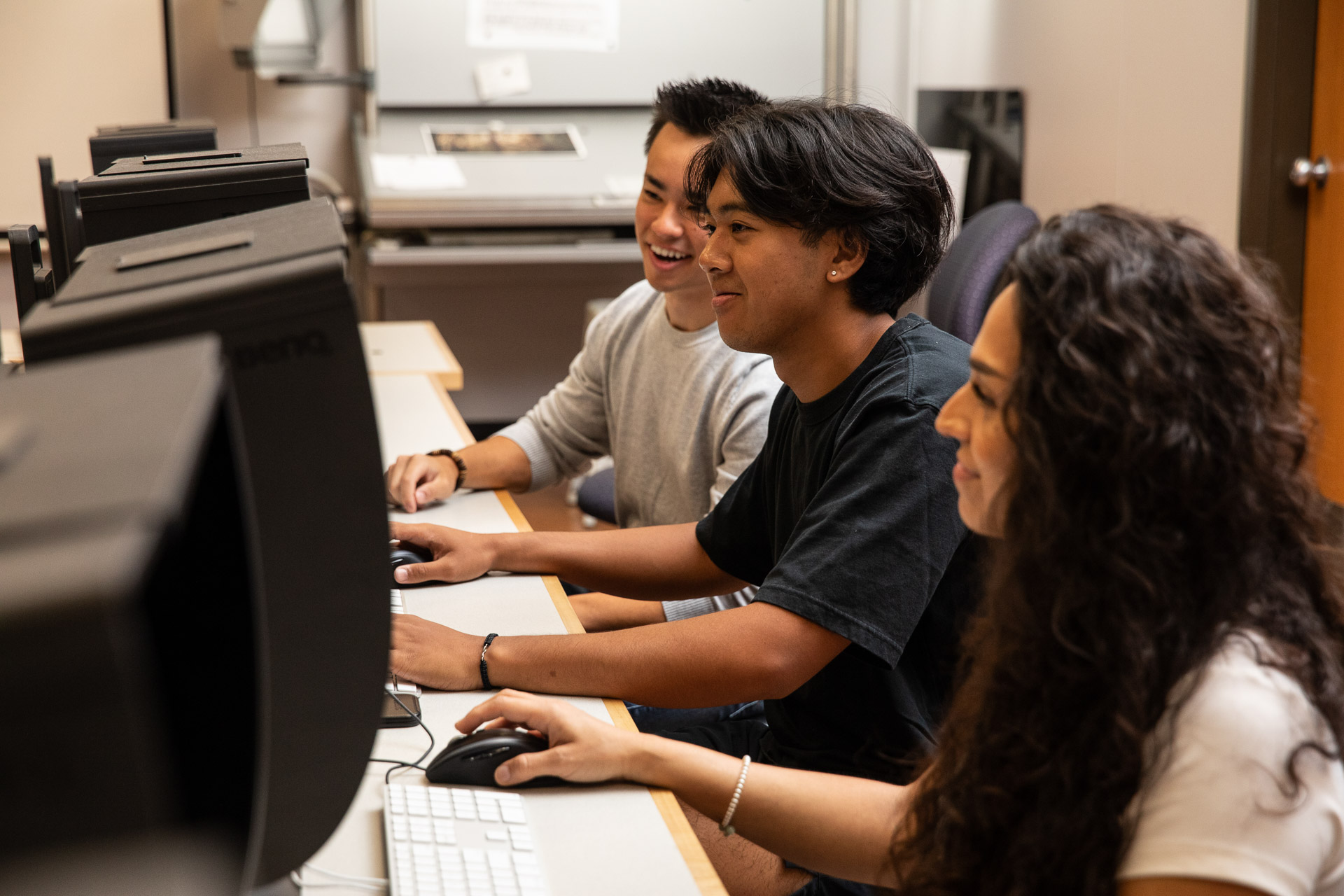 Students in the lab working on computers